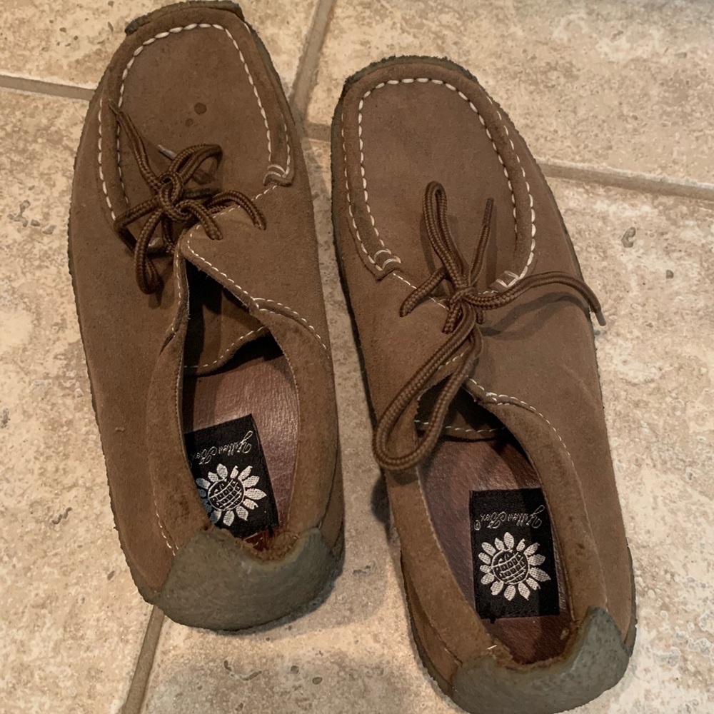 Yellow Box lace up MaryJane shoes